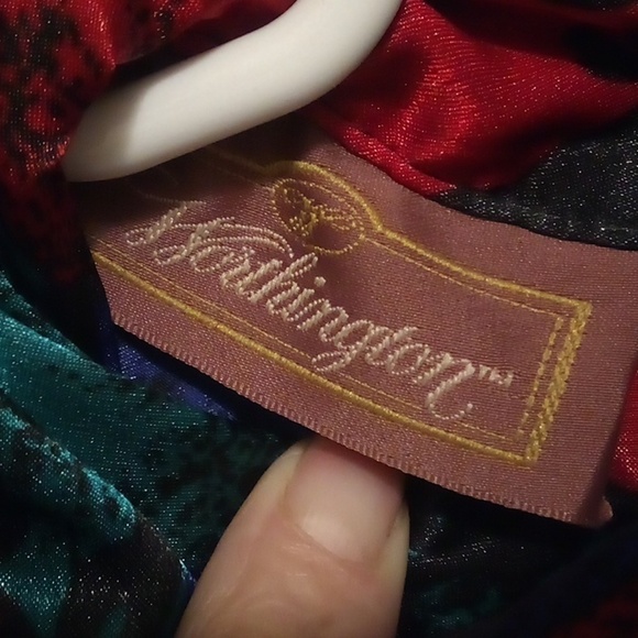 Worthington Splashes Of Multi-Colors Abstract Blouse - Size 12 - Picture 6 of 12